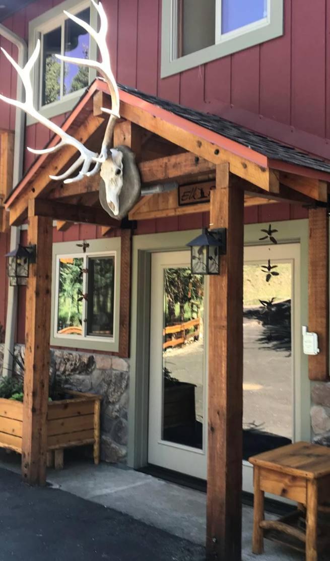 Elk Run Bed And Breakfast 에버그린 외부 사진